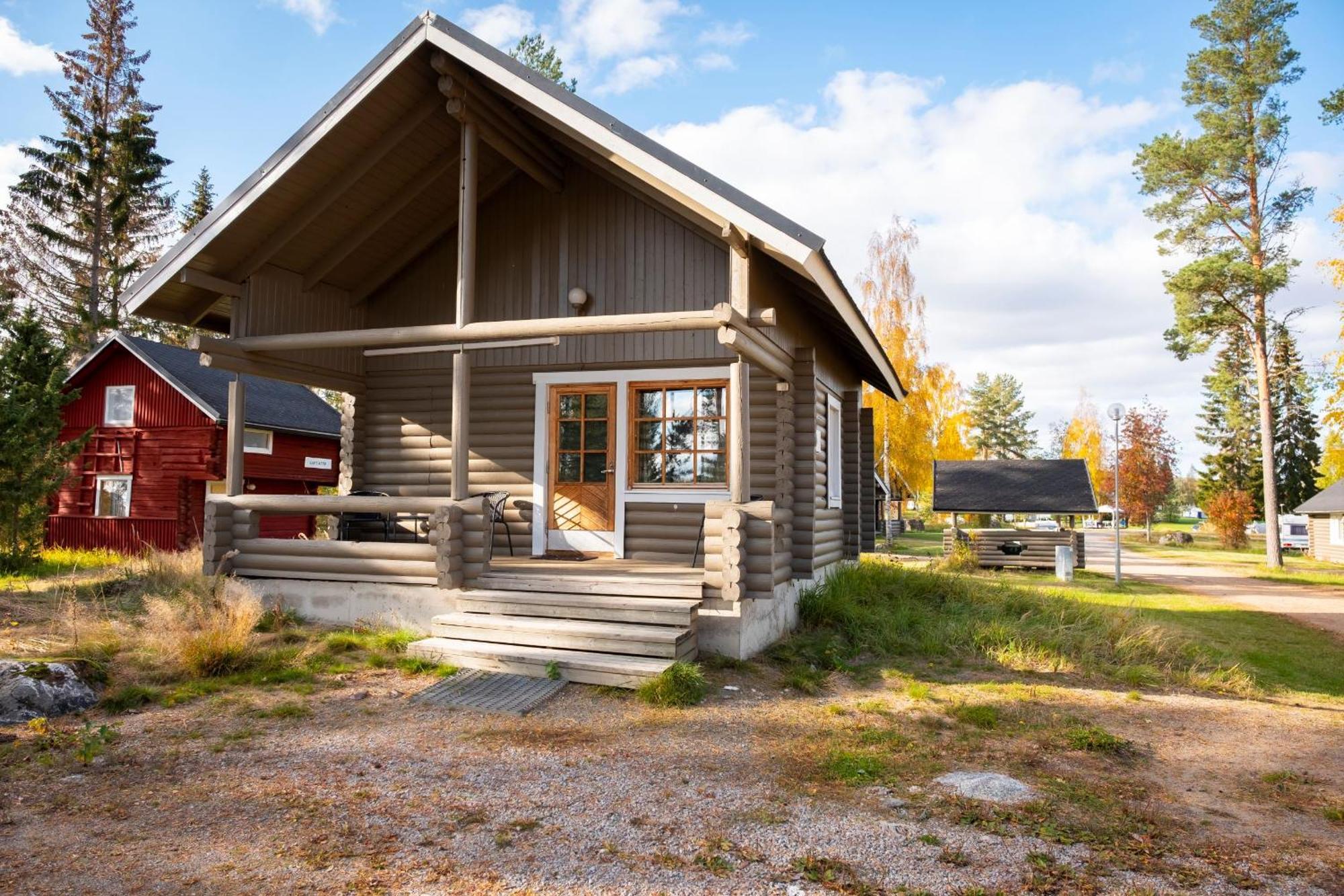 Ik Hotel & Camping Keuruu Quarto foto