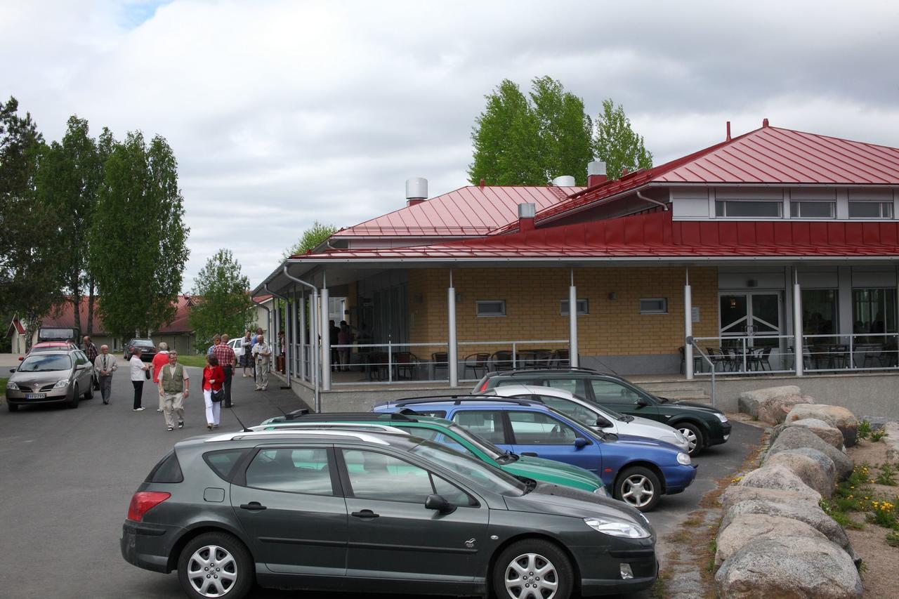 Ik Hotel & Camping Keuruu Exterior foto